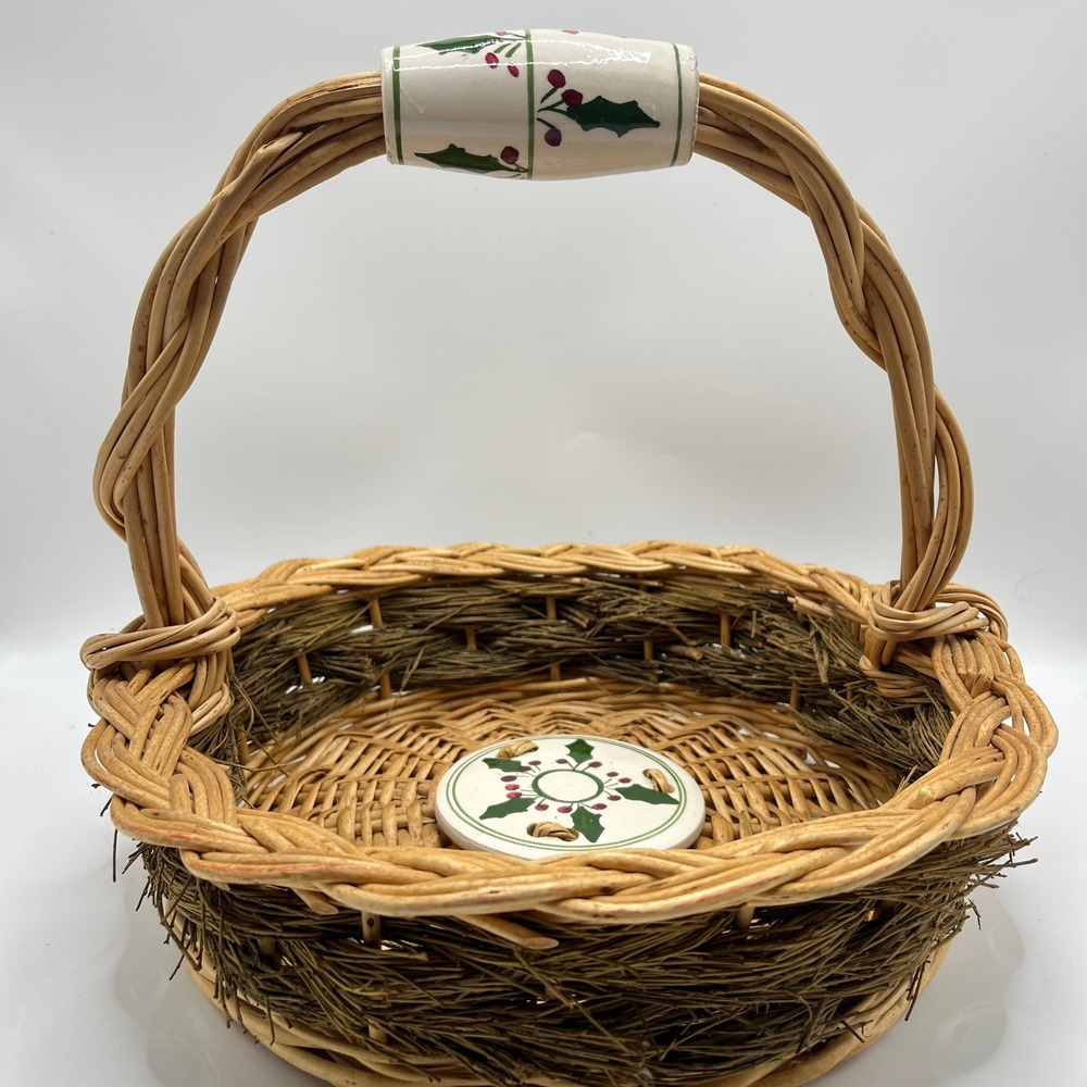 Vintage Christmas Wicker Basket Ceramic Holly Berry Handle  Round